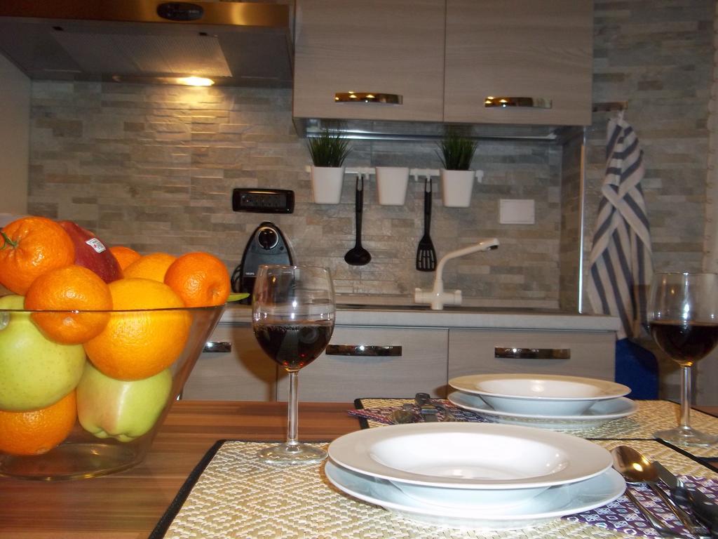 Il Sole Di Ostia Apartment ภายนอก รูปภาพ